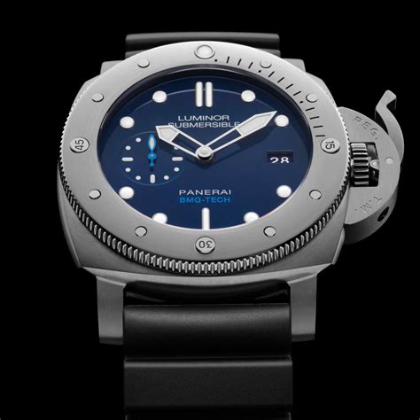 SIGNED PANERAI, LUMINOR SUBMERSIBLE MODEL, NO. E 